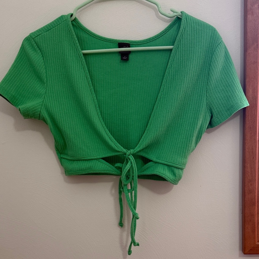 wild fable Green Ribbed Tie-Front Crop Top